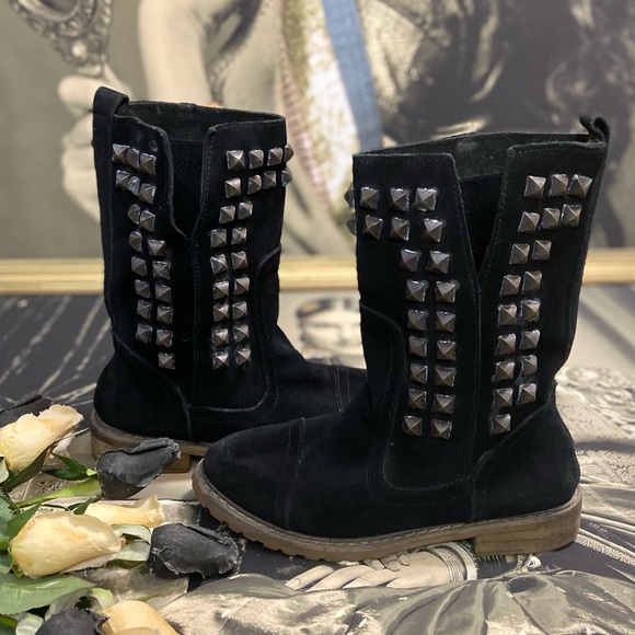 Winter Rockstudd Boot. Size - 38. Colour - Black - Picture 3 of 11